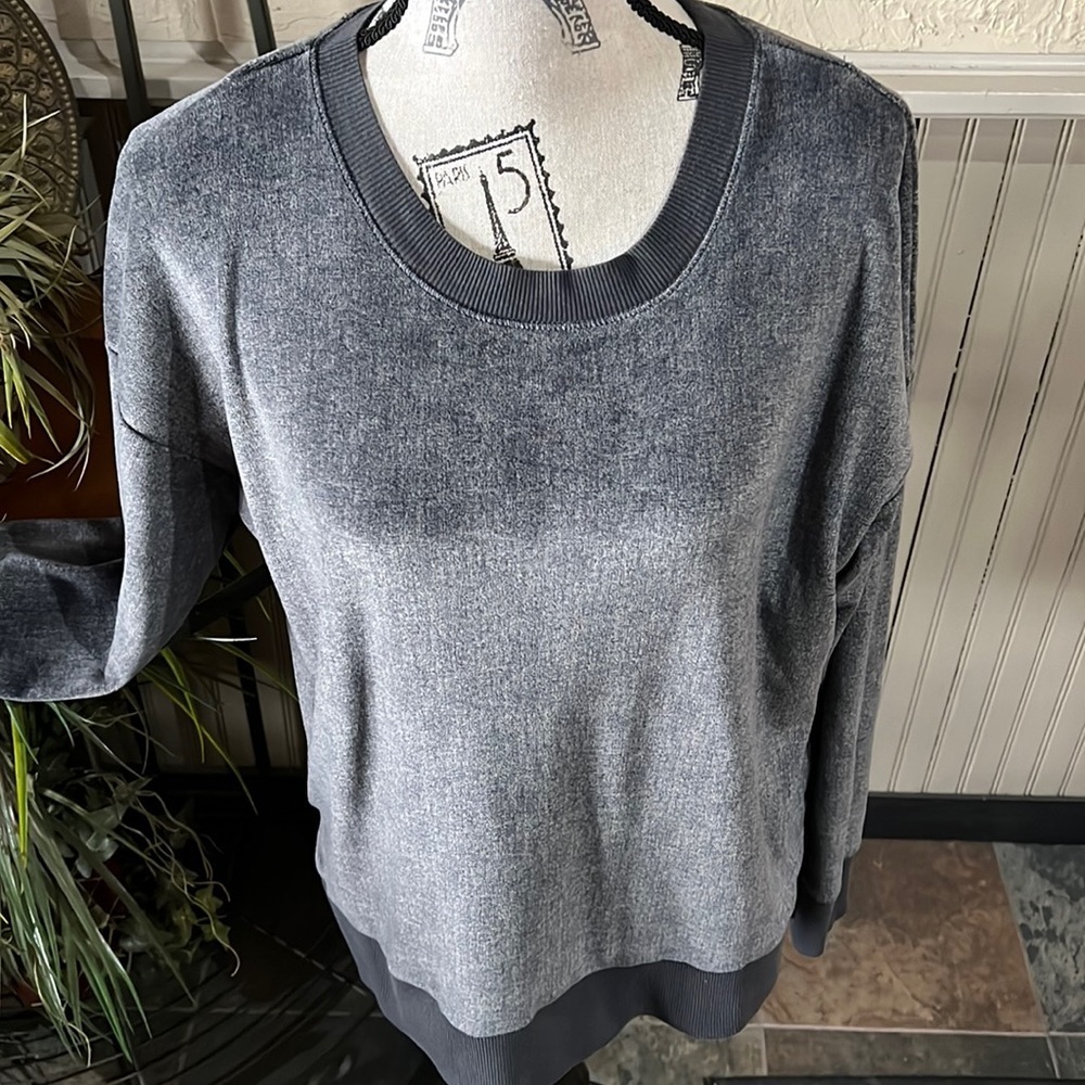 Soft Long-sleeve Top